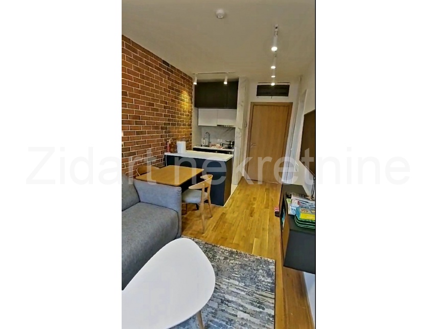 Квартира, 301 м², 86 000$ — FAKTOR